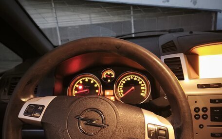 Opel Zafira B, 2008 год, 670 000 рублей, 15 фотография