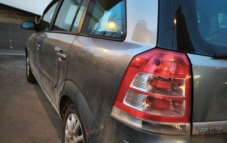 Opel Zafira B, 2008 год, 670 000 рублей, 8 фотография