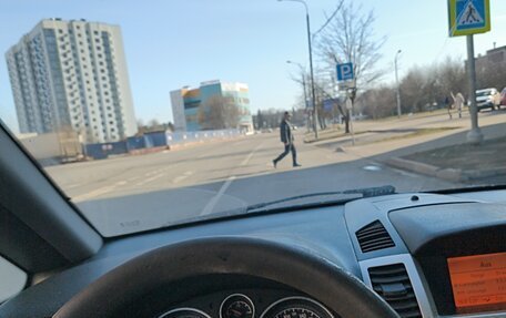 Opel Zafira B, 2008 год, 670 000 рублей, 27 фотография