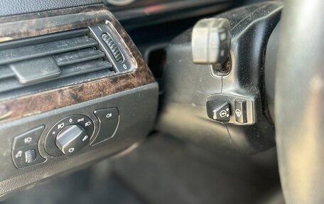 BMW 5 серия, 2005 год, 1 149 000 рублей, 13 фотография