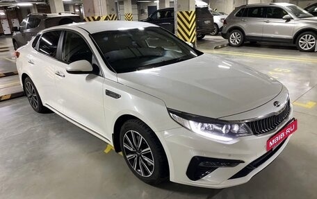 KIA Optima IV, 2018 год, 1 650 000 рублей, 2 фотография