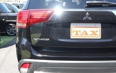 Mitsubishi Outlander III рестайлинг 3, 2018 год, 1 847 000 рублей, 17 фотография