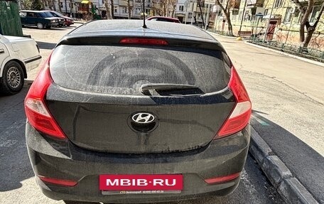 Hyundai Solaris II рестайлинг, 2016 год, 650 000 рублей, 2 фотография