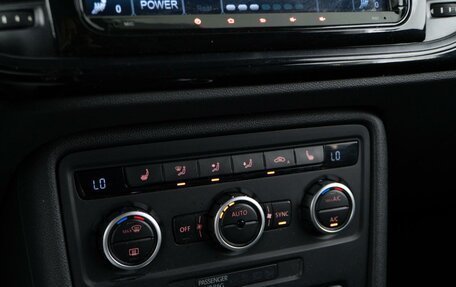 Volkswagen Beetle, 2013 год, 1 188 055 рублей, 14 фотография