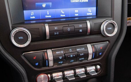 Ford Mustang VI рестайлинг, 2021 год, 3 947 077 рублей, 16 фотография