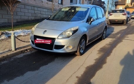 Renault Scenic III, 2010 год, 580 000 рублей, 3 фотография