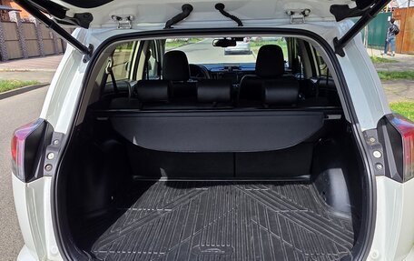 Toyota RAV4, 2016 год, 2 100 000 рублей, 14 фотография