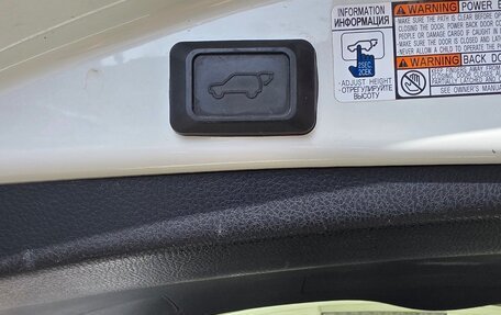 Toyota RAV4, 2016 год, 2 100 000 рублей, 13 фотография