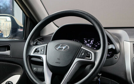 Hyundai Solaris II рестайлинг, 2011 год, 650 000 рублей, 11 фотография