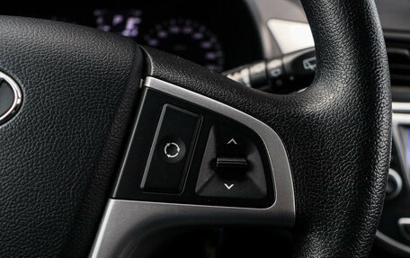 Hyundai Solaris II рестайлинг, 2011 год, 650 000 рублей, 14 фотография