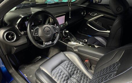 Chevrolet Camaro VI, 2016 год, 3 300 000 рублей, 7 фотография