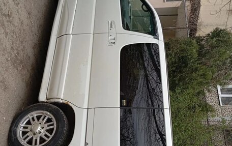 Nissan Elgrand I, 2001 год, 699 000 рублей, 6 фотография