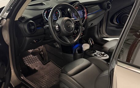 MINI Hatch, 2021 год, 4 300 000 рублей, 9 фотография