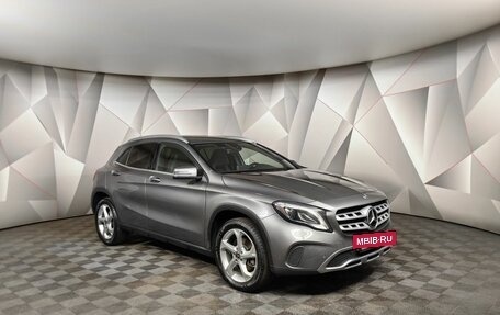 Mercedes-Benz GLA, 2019 год, 2 493 000 рублей, 3 фотография