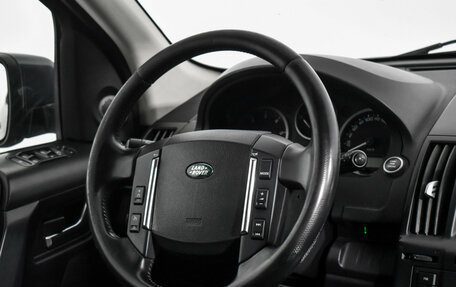 Land Rover Freelander II рестайлинг 2, 2010 год, 868 790 рублей, 15 фотография