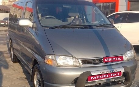 Toyota Granvia, 1998 год, 955 555 рублей, 1 фотография