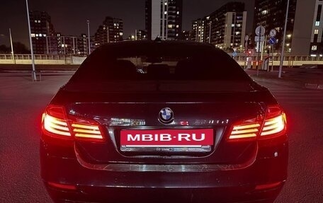 BMW 5 серия, 2014 год, 2 490 000 рублей, 33 фотография