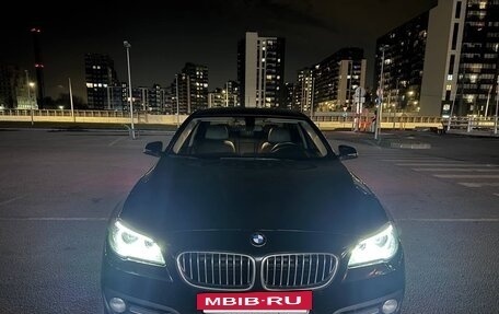 BMW 5 серия, 2014 год, 2 490 000 рублей, 31 фотография