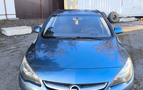 Opel Astra J, 2013 год, 560 000 рублей, 3 фотография