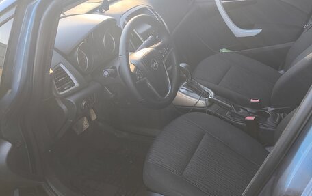 Opel Astra J, 2013 год, 560 000 рублей, 15 фотография