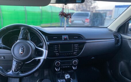 KIA Rio IV, 2017 год, 1 380 000 рублей, 5 фотография