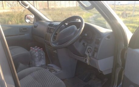 Toyota Granvia, 1998 год, 955 555 рублей, 6 фотография