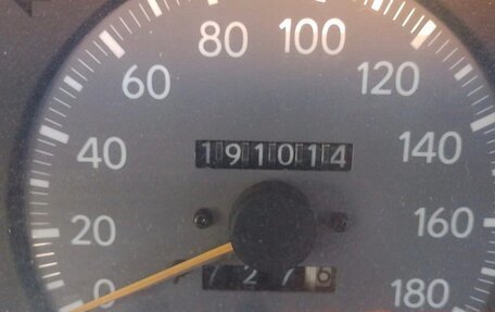 Toyota Granvia, 1998 год, 955 555 рублей, 12 фотография