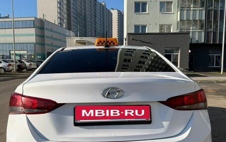 Hyundai Solaris II рестайлинг, 2017 год, 780 000 рублей, 4 фотография