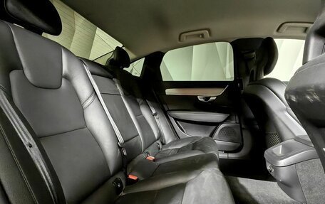 Volvo S90 II рестайлинг, 2017 год, 2 600 000 рублей, 15 фотография