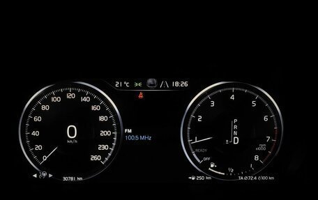 Volvo S90 II рестайлинг, 2017 год, 2 600 000 рублей, 17 фотография