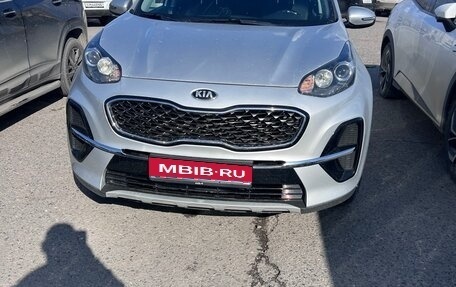 KIA Sportage IV рестайлинг, 2021 год, 2 590 000 рублей, 1 фотография