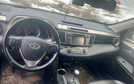 Toyota RAV4, 2013 год, 2 050 000 рублей, 9 фотография
