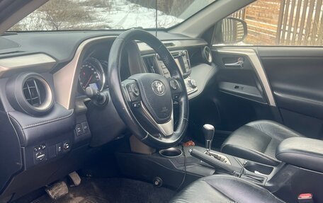 Toyota RAV4, 2013 год, 2 050 000 рублей, 10 фотография