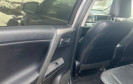 Toyota RAV4, 2013 год, 2 050 000 рублей, 13 фотография