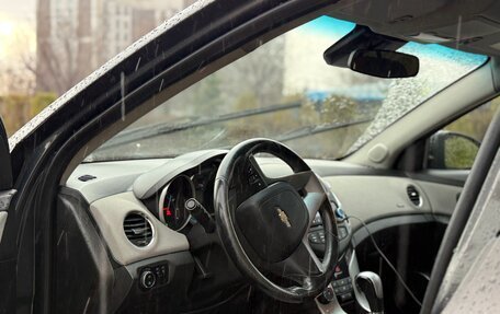 Chevrolet Cruze II, 2013 год, 640 000 рублей, 9 фотография