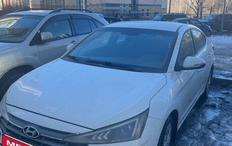 Hyundai Elantra VI рестайлинг, 2019 год, 1 010 000 рублей, 2 фотография