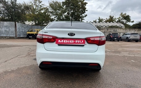 KIA Rio III рестайлинг, 2011 год, 929 999 рублей, 5 фотография