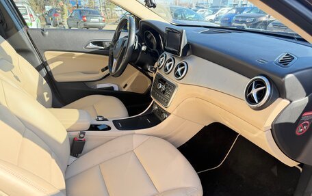 Mercedes-Benz GLA, 2015 год, 2 150 000 рублей, 10 фотография