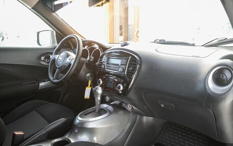 Nissan Juke II, 2014 год, 1 045 000 рублей, 17 фотография