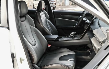 Geely Atlas, 2023 год, 2 439 000 рублей, 8 фотография