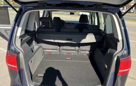 Volkswagen Touran III, 2012 год, 970 000 рублей, 9 фотография