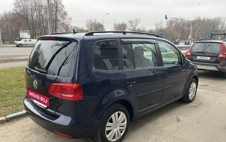 Volkswagen Touran III, 2012 год, 970 000 рублей, 7 фотография
