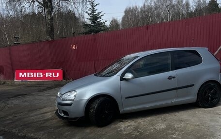 Volkswagen Golf V, 2003 год, 330 000 рублей, 9 фотография