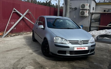 Volkswagen Golf V, 2003 год, 330 000 рублей, 2 фотография