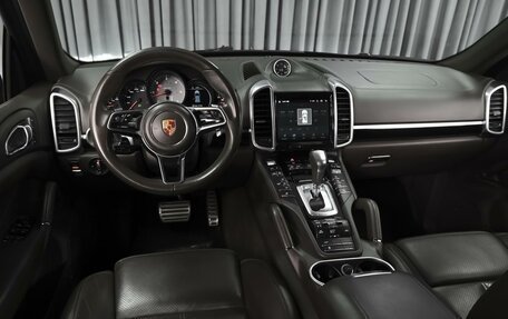 Porsche Cayenne III, 2015 год, 4 989 000 рублей, 6 фотография