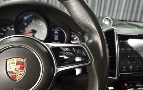 Porsche Cayenne III, 2015 год, 4 989 000 рублей, 18 фотография