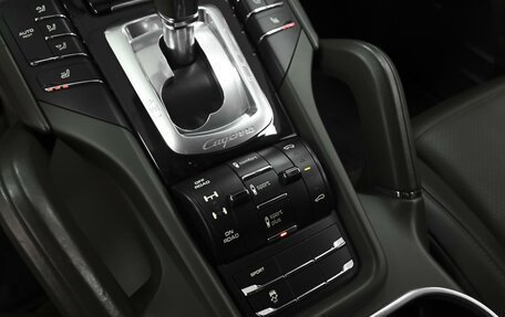 Porsche Cayenne III, 2015 год, 4 989 000 рублей, 16 фотография