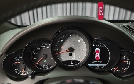 Porsche Cayenne III, 2015 год, 4 989 000 рублей, 23 фотография