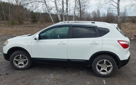 Nissan Qashqai, 2011 год, 950 000 рублей, 1 фотография