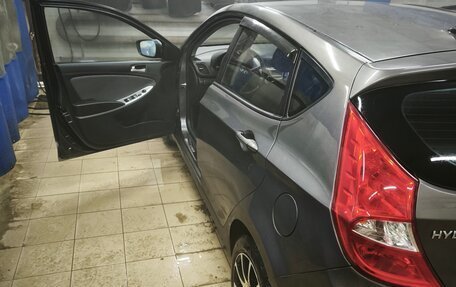 Hyundai Solaris II рестайлинг, 2012 год, 785 000 рублей, 13 фотография